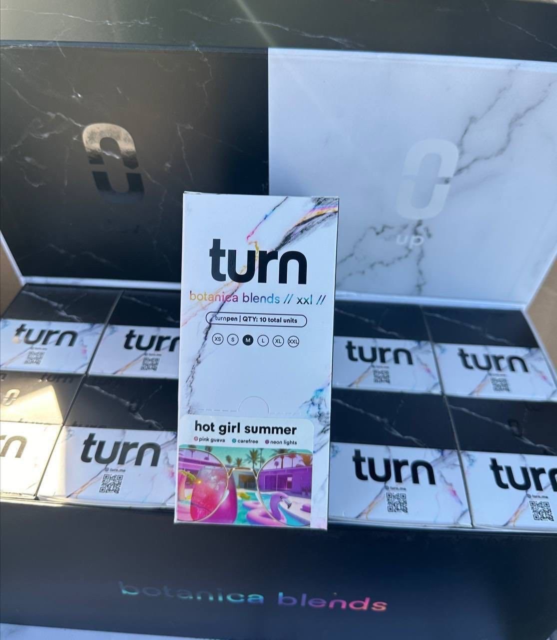 TURNS 2G DISPOSABLE HOT GIRL SUMMER - Image 5