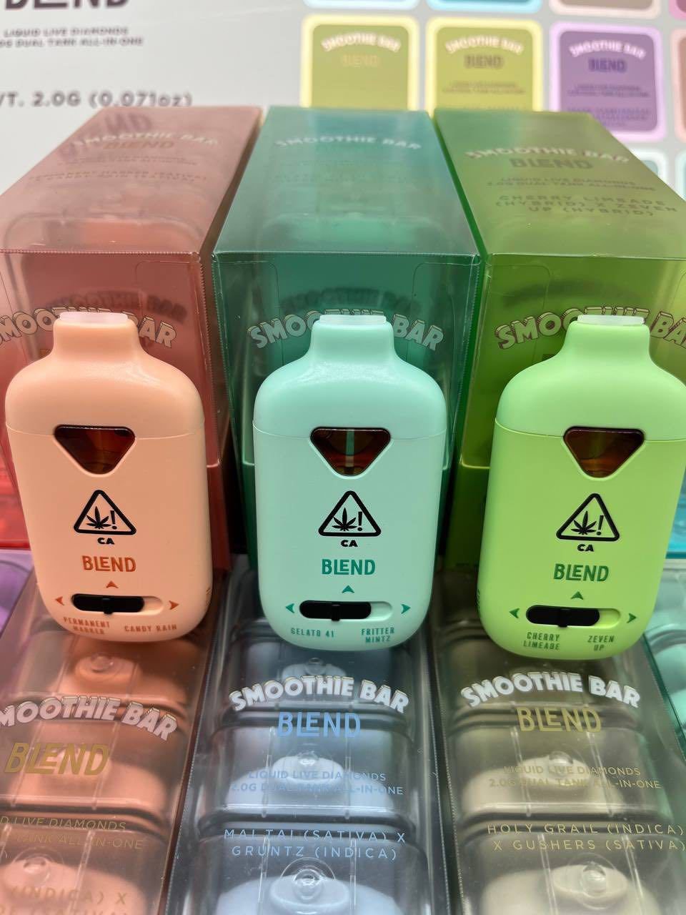 SMOOTHIE BAR 2G DISPOSABLE LIQUID LIVE DIAMONDS DUAL TANK - Image 3