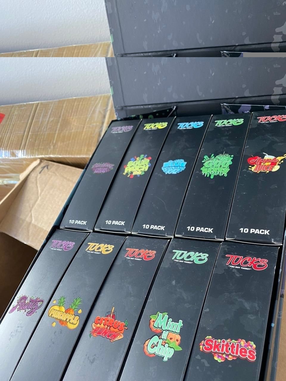 tucks 2g disposable, tucks 2g vape, tucks 2g, tucks disposable, tucks 2g carts